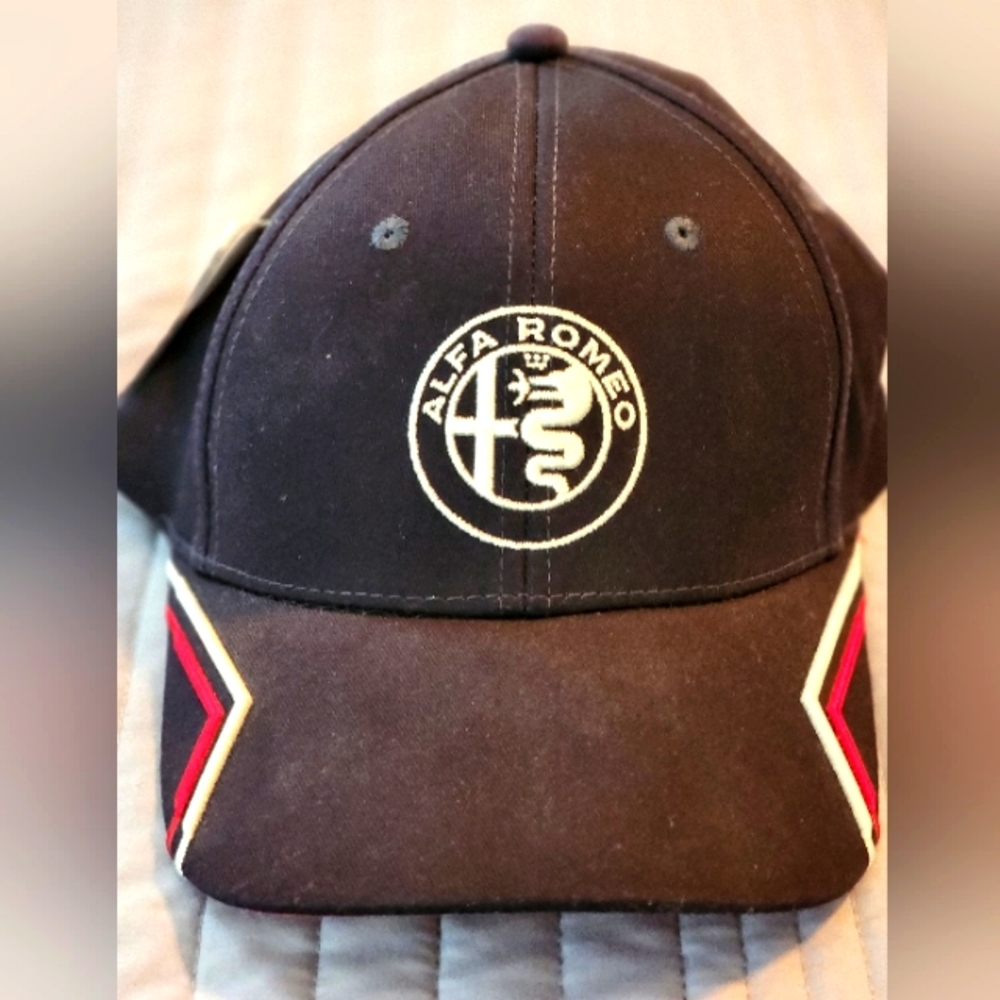 Alfa Romeo F1 Baseball Cap official NWT